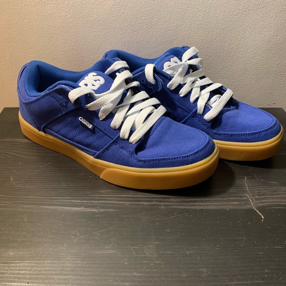 Osiris dark blue sneakers NEVER WORN